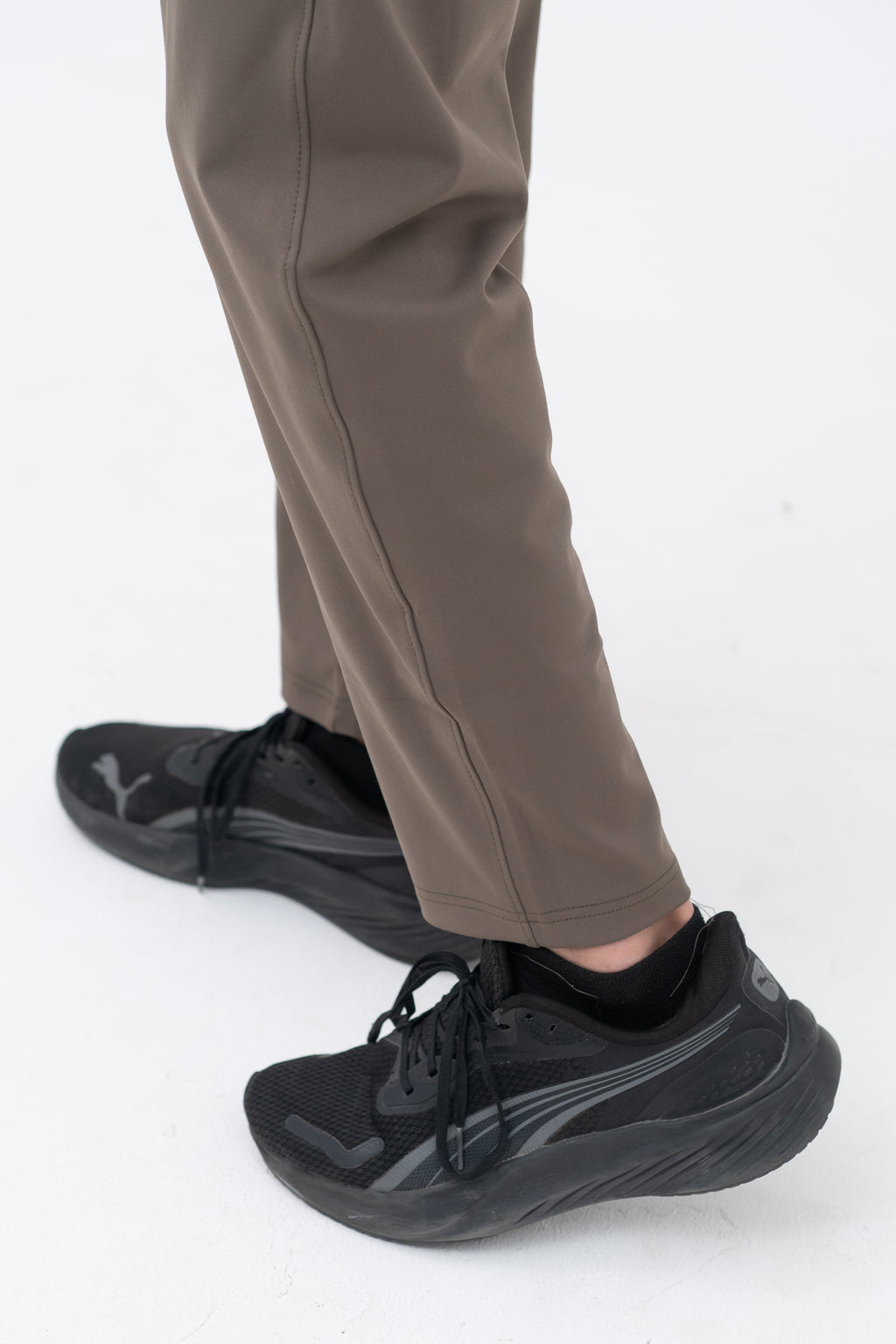 Crescendo Track Trouser - Iron Stone